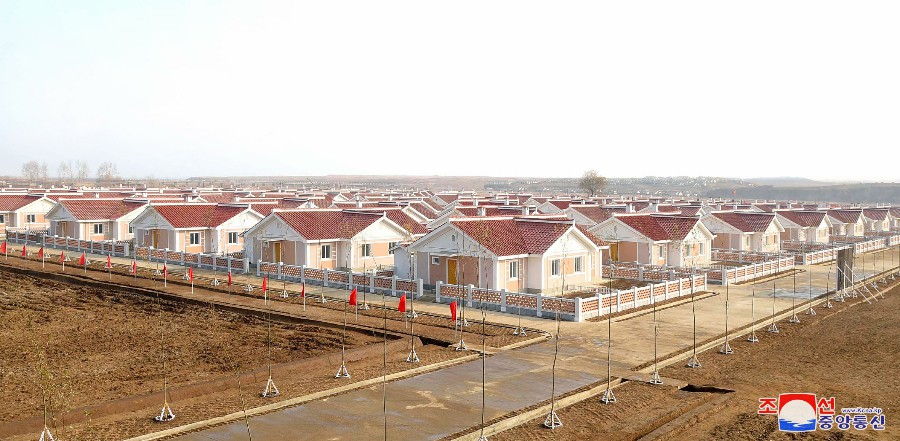 6-어랑군과 허천군에서 새집들이 경사